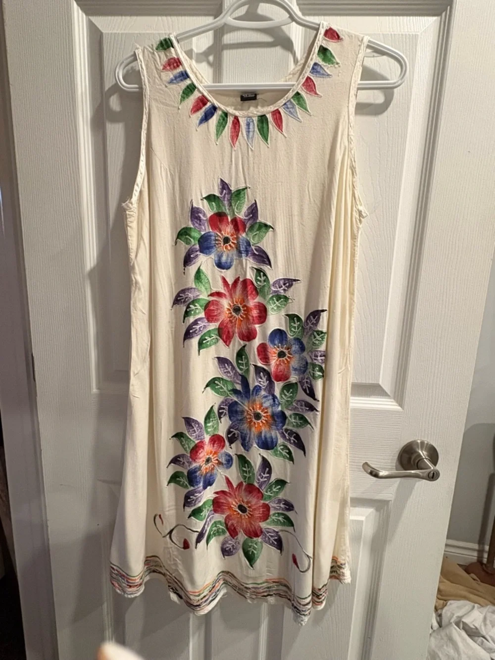 White/Cream Floral Sleeveless Midi Dress with Multicolor Bloom Detail ladies sm - Picture 2 of 8